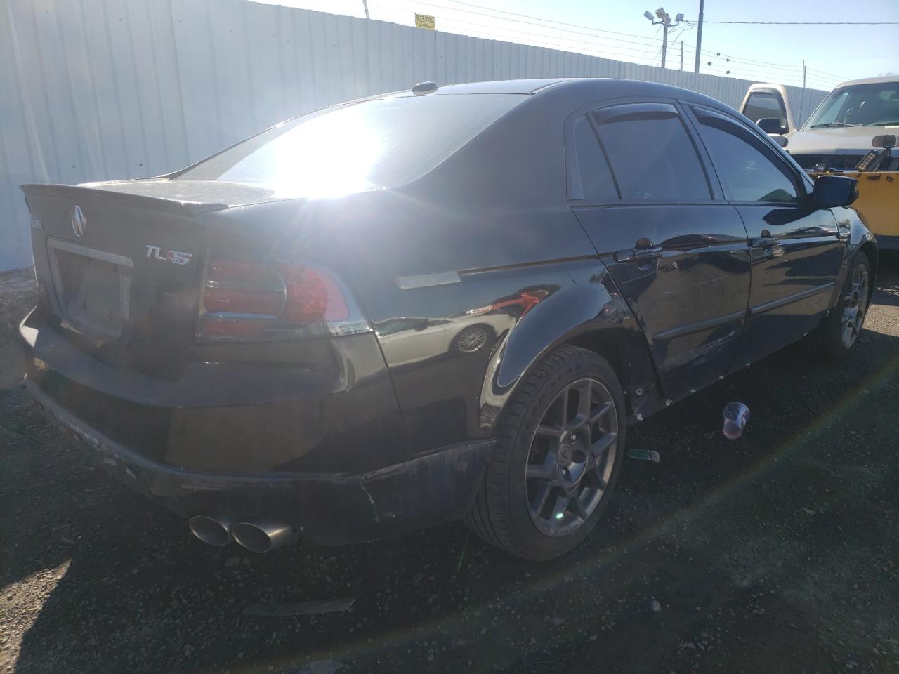 Photo 4 from auction – 2008 ACURA TL TYPE S with VIN 19UUA76548A006398