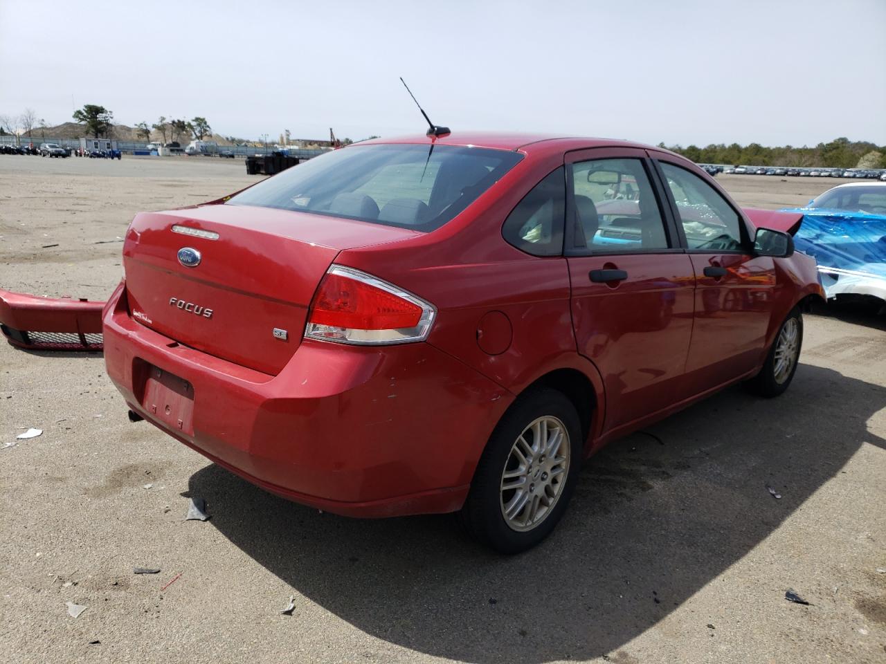 Photo 4 from auction – 2011 FORD FOCUS SE with VIN 1FAHP3FN3BW157160