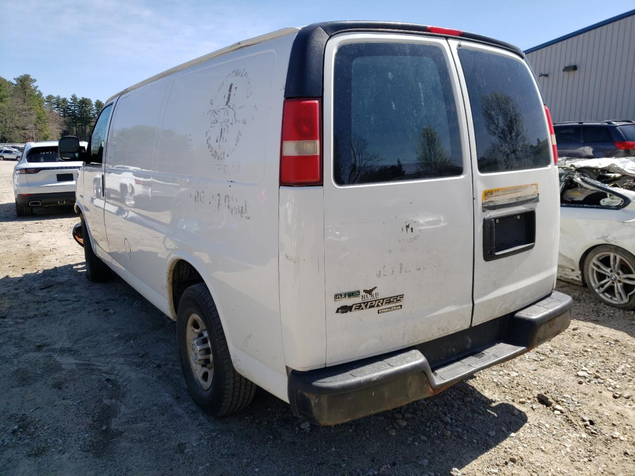 Photo 3 from auction – 2011 CHEVROLET EXPRESS G2 with VIN 1GCWGFCA2B1114303