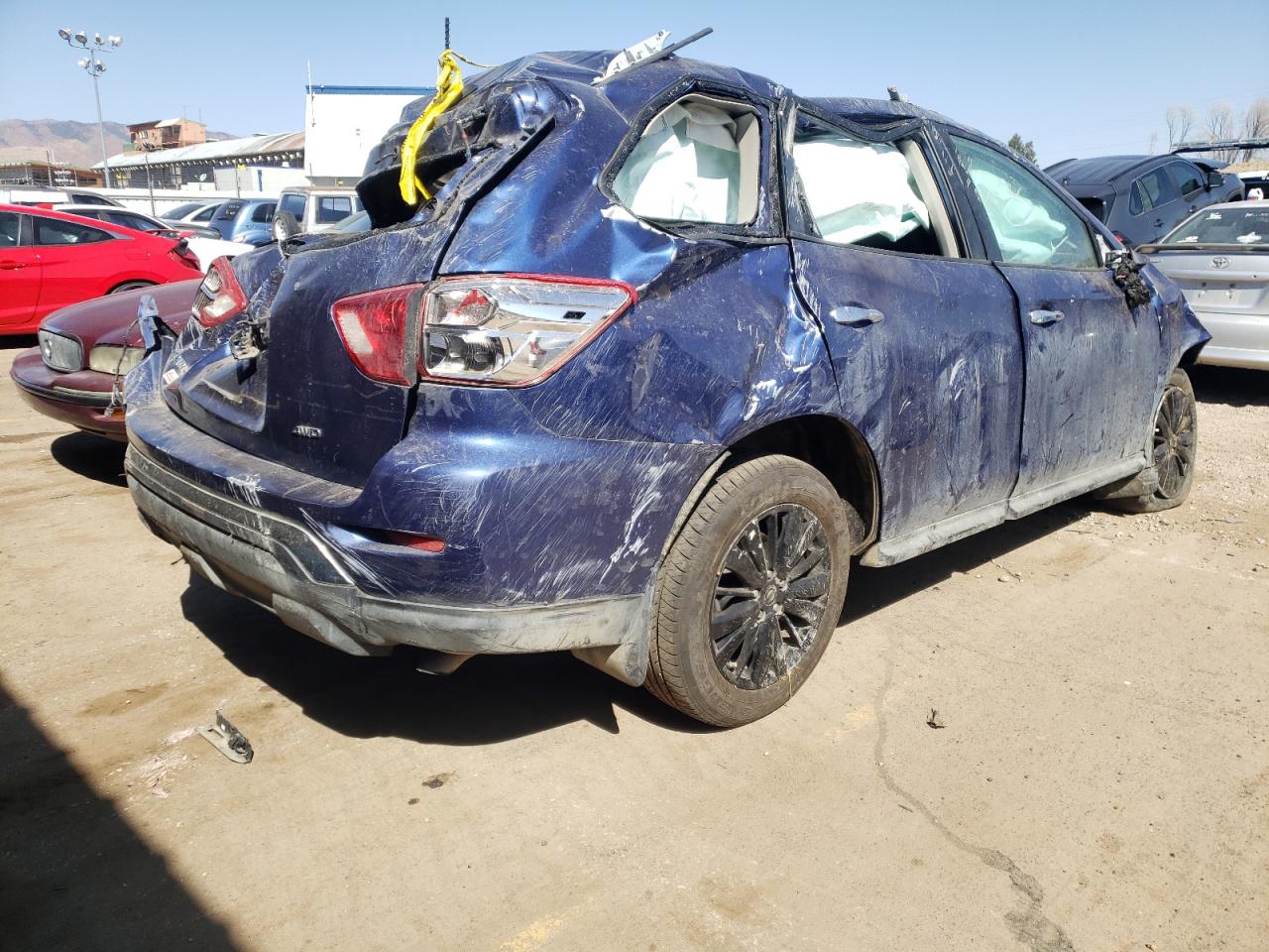 Photo 17 from auction – 2017 NISSAN PATHFINDER with VIN 5N1DR2MM0HC672453