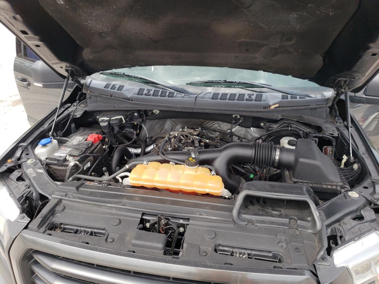 Photo 7 from auction – 2016 FORD F150 SUPER with VIN 1FTEW1EP8GFD39712