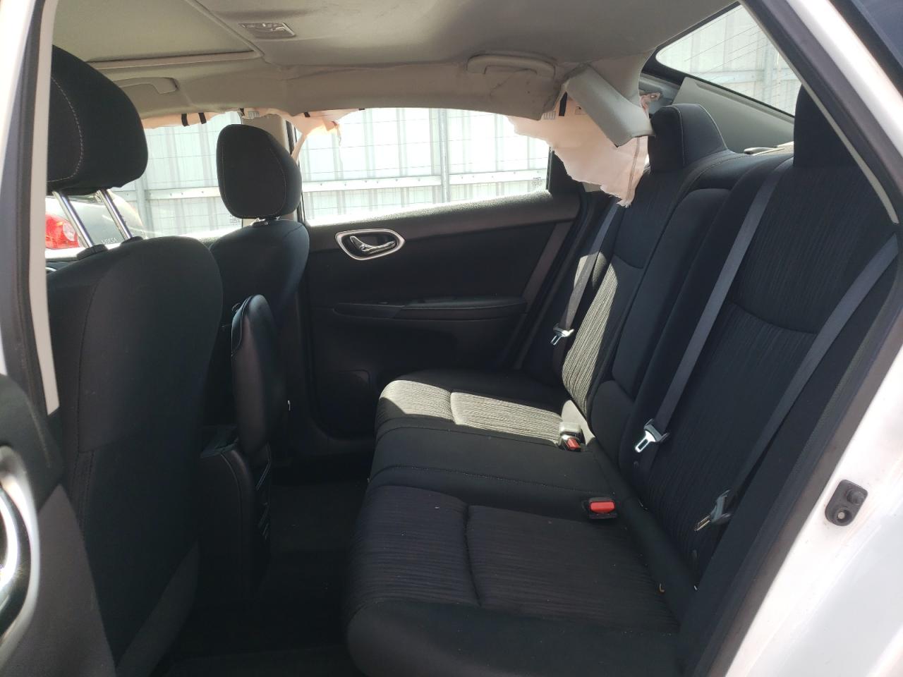 Photo 6 from auction – 2019 NISSAN SENTRA S with VIN 3N1AB7AP1KY265542