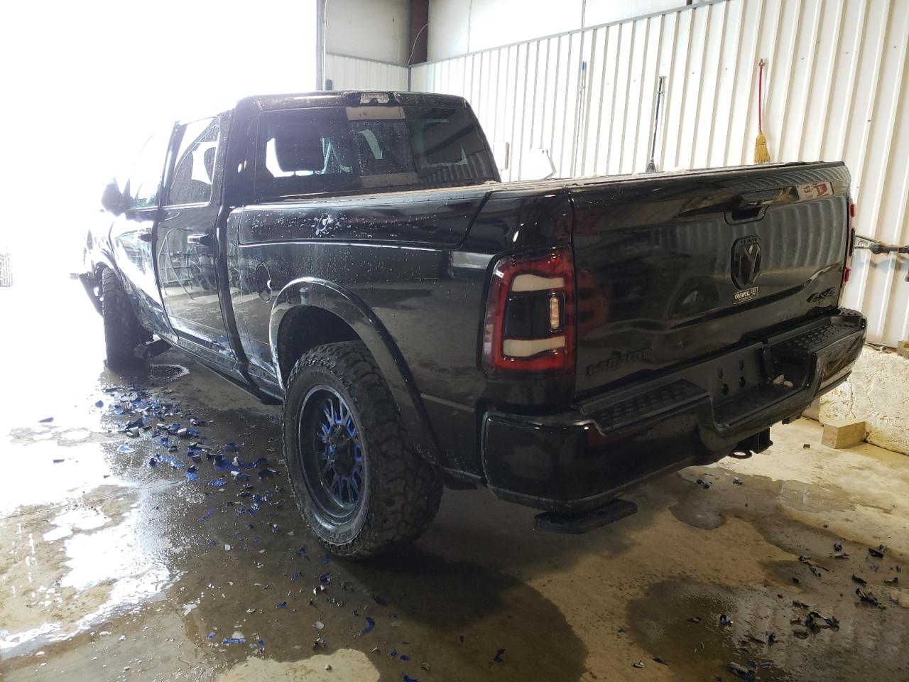 Photo 3 from auction – 2021 RAM 2500 LARAM with VIN 3C6UR5FL9MG525637