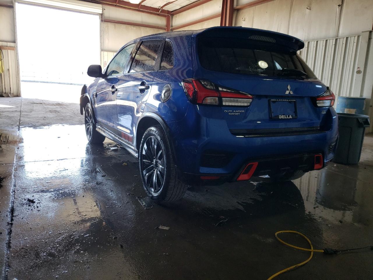 Photo 3 from auction – 2020 MITSUBISHI OUTLANDER with VIN JA4AR3AU0LU026523