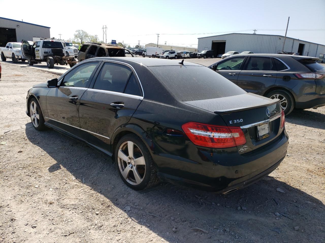 Photo 3 from auction – 2010 MERCEDES-BENZ E 350 with VIN WDDHF5GB6AA067709
