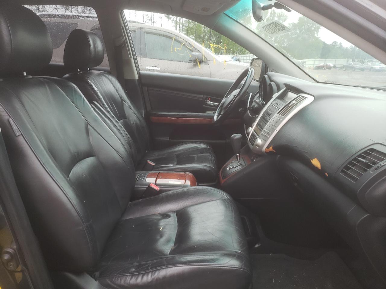 Photo 5 from auction – 2004 LEXUS RX 330 with VIN JTJGA31U640011036