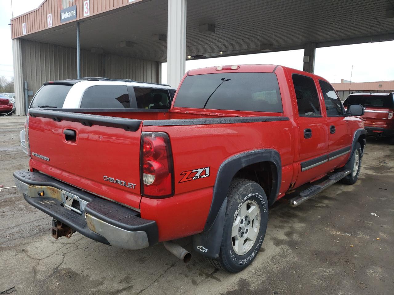 Photo 4 from auction – 2004 CHEVROLET SILVERADO with VIN 2GCEK13T641364395