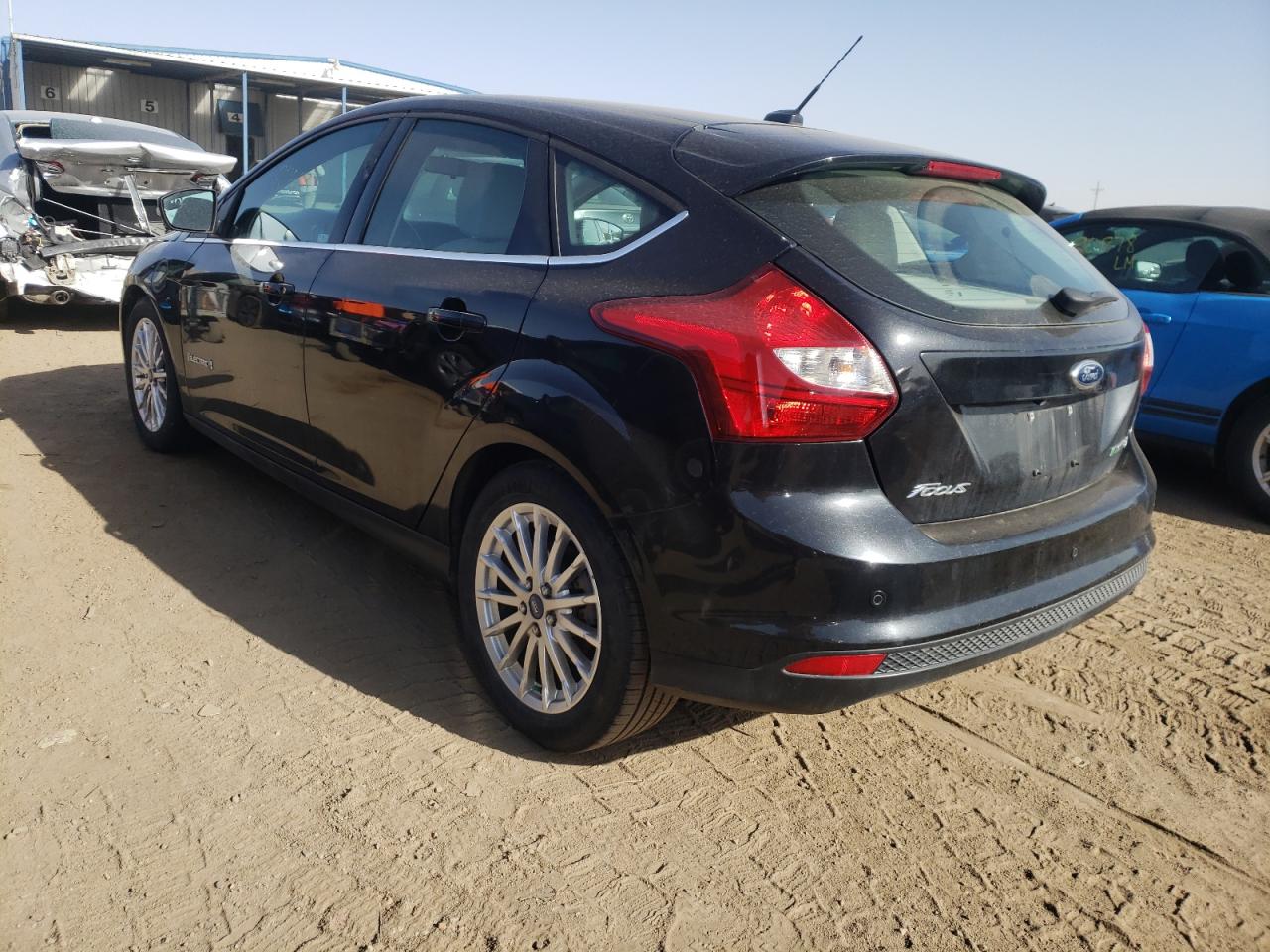 Photo 3 from auction – 2013 FORD FOCUS BEV with VIN 1FADP3R43DL159528