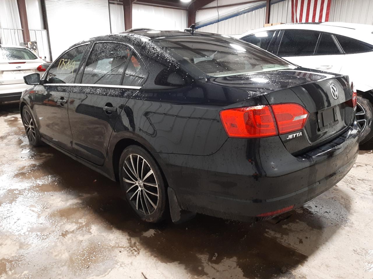 Photo 3 from auction – 2012 VOLKSWAGEN JETTA SEL with VIN 3VWLP7AJ4CM395727