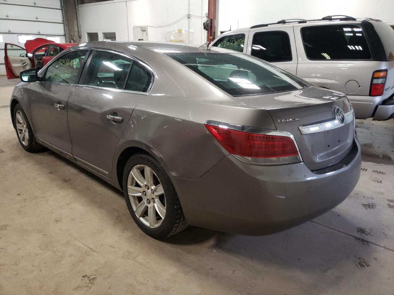 Photo 3 from auction – 2010 BUICK LACROSSE C with VIN 1G4GC5EG7AF224319