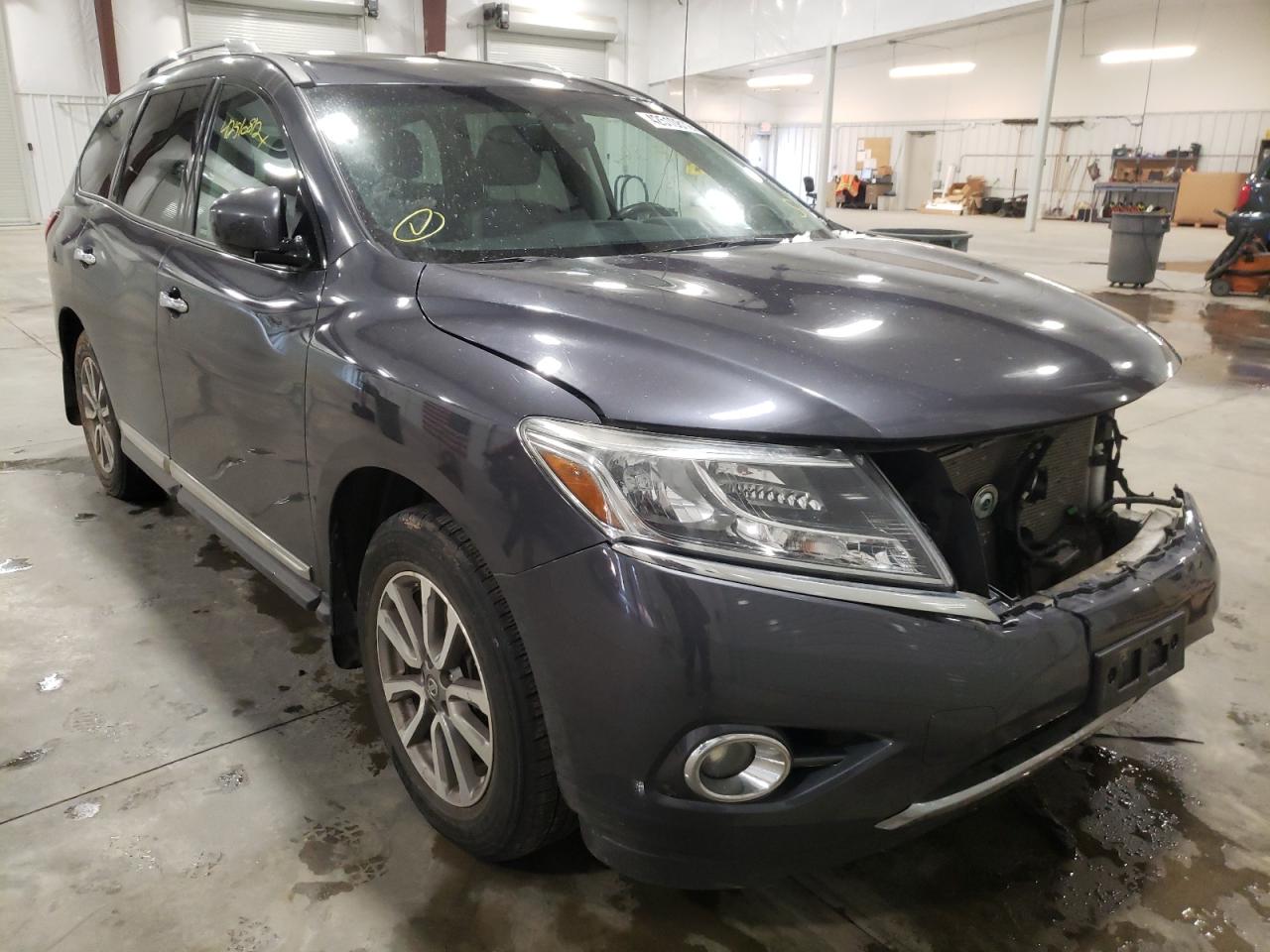 NISSAN PATHFINDER 2014 with VIN 5N1AR2MM2EC725961 - Photo from auction
