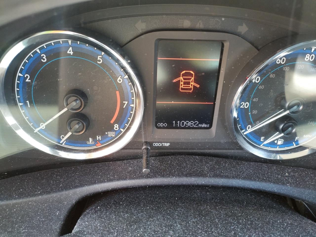 Photo 8 from auction – 2019 TOYOTA COROLLA L with VIN 5YFBURHEXKP883986