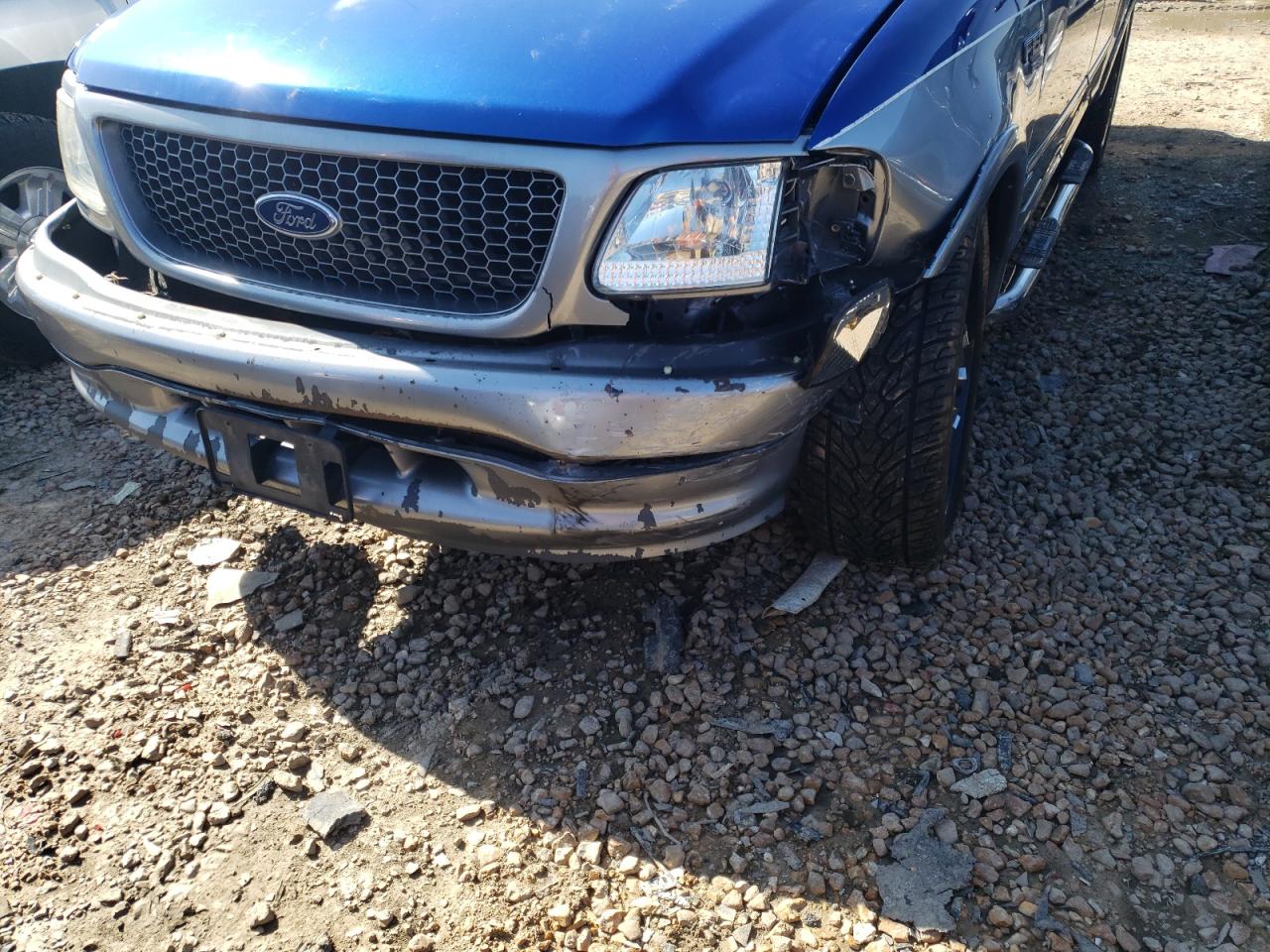 Photo 9 from auction – 2001 FORD F150 SUPER with VIN 1FTRW07W41KE06451