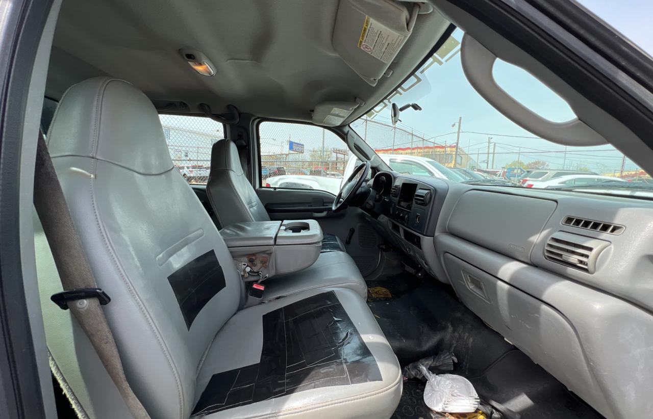 Photo 5 from auction – 2006 FORD F350 SRW S with VIN 1FTWW31566EA02755