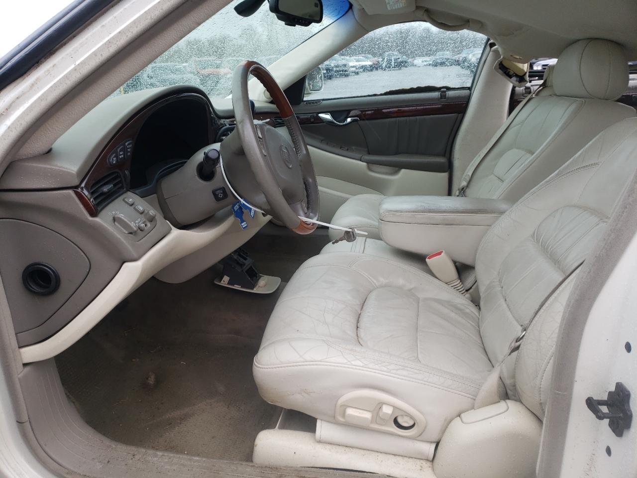 Photo 5 from auction – 2002 CADILLAC DEVILLE with VIN 1G6KE54Y32U150545