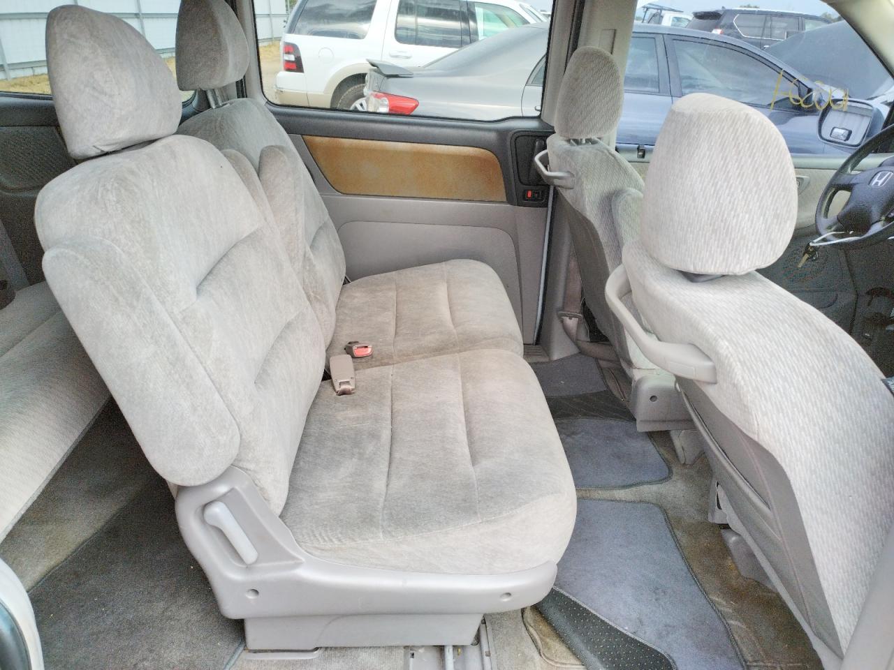 Photo 6 from auction – 2003 HONDA ODYSSEY LX with VIN 5FNRL18523B010118