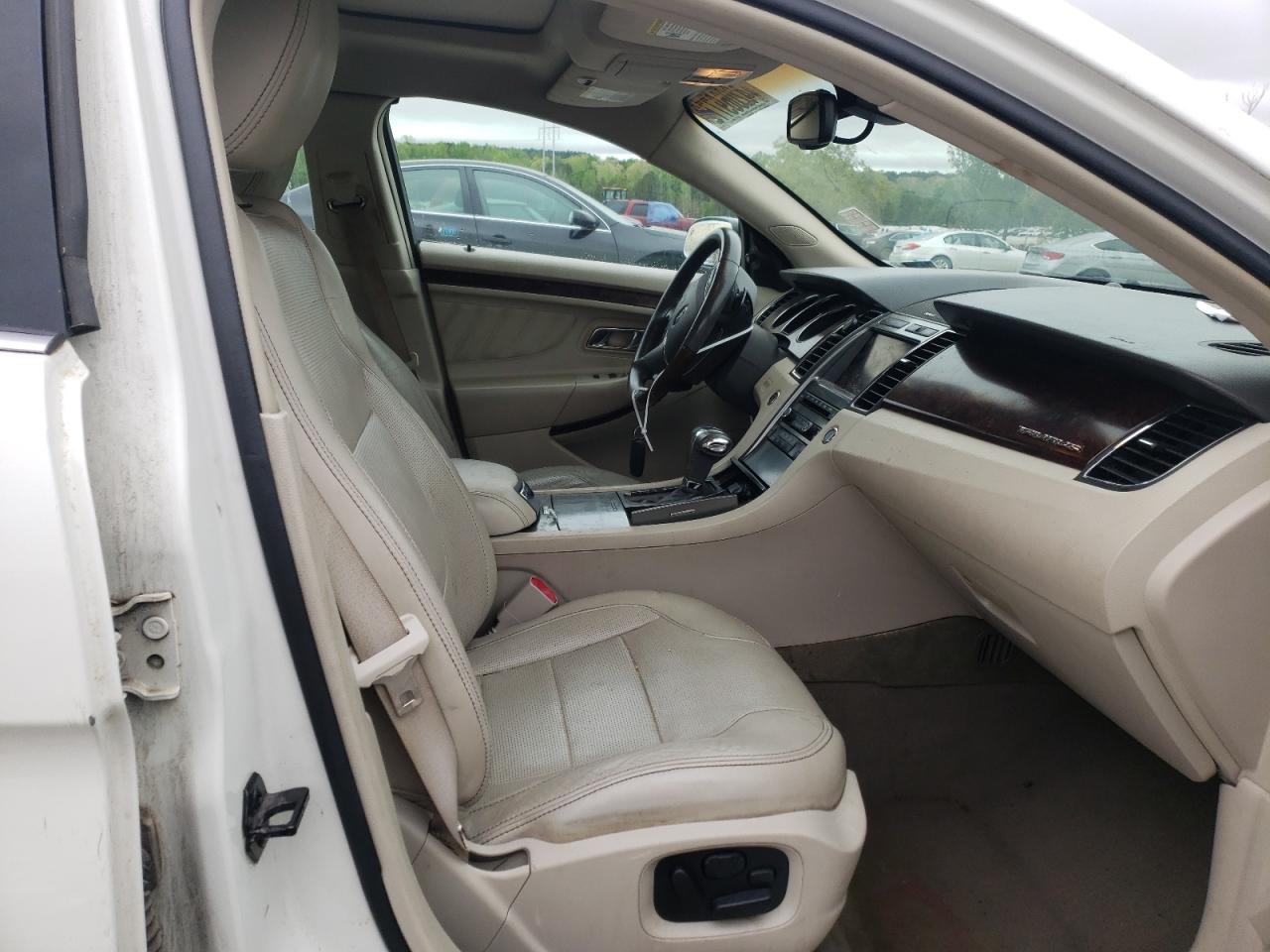 Foto 5 de la subasta – 2010 FORD TAURUS LIM con VIN 1FAHP2FW7AG110175