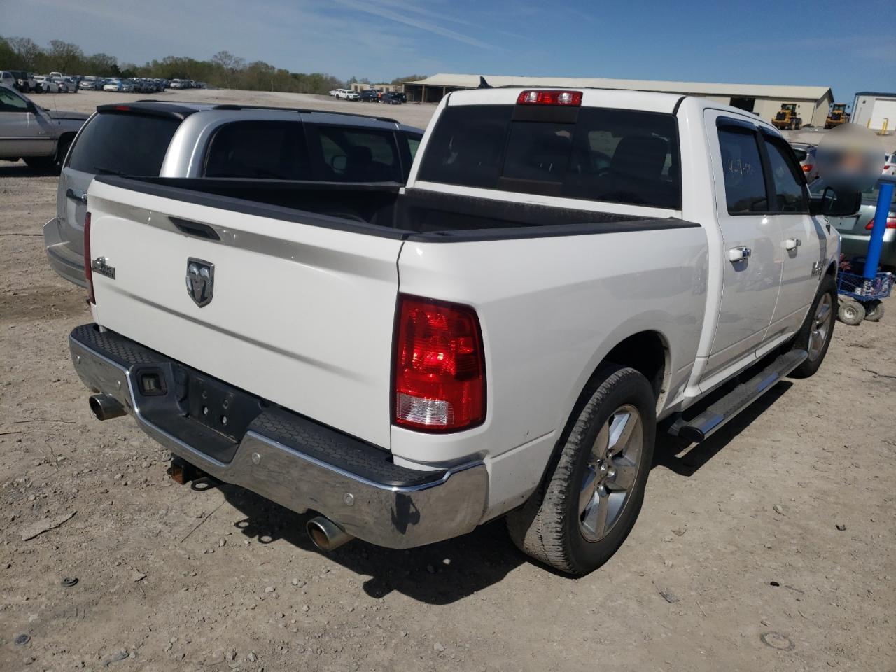 Photo 19 from auction – 2015 RAM 1500 SLT with VIN 1C6RR6LT7FS570796