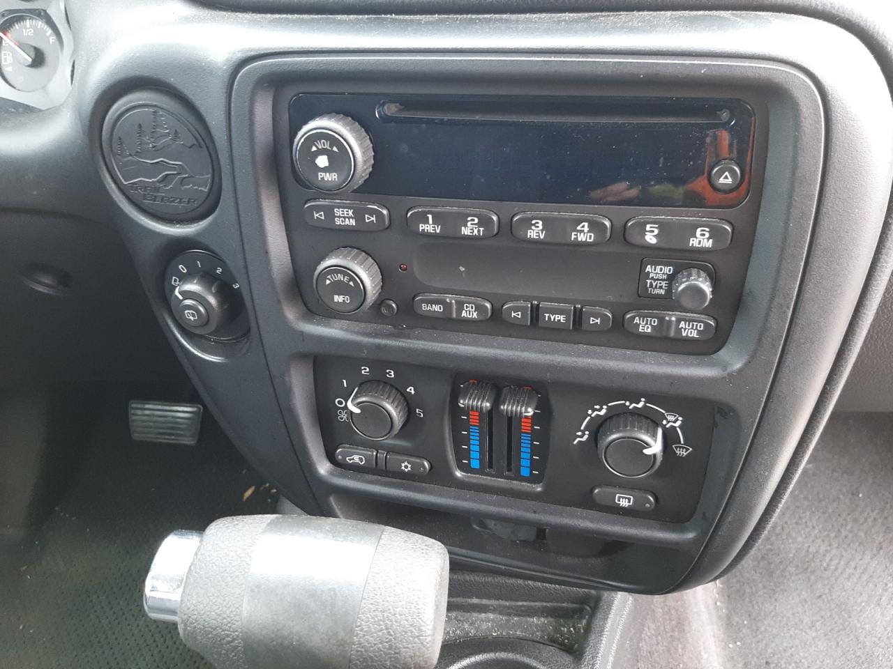 Photo 9 from auction – 2008 CHEVROLET TRAILBLAZE with VIN 1GNDS13S482243087