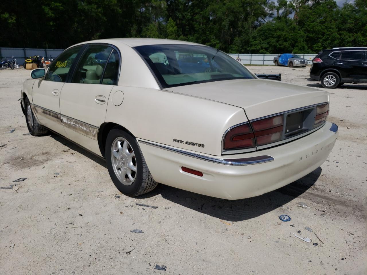 Photo 3 from auction – 2001 BUICK PARK AVENU with VIN 1G4CW54K614230071