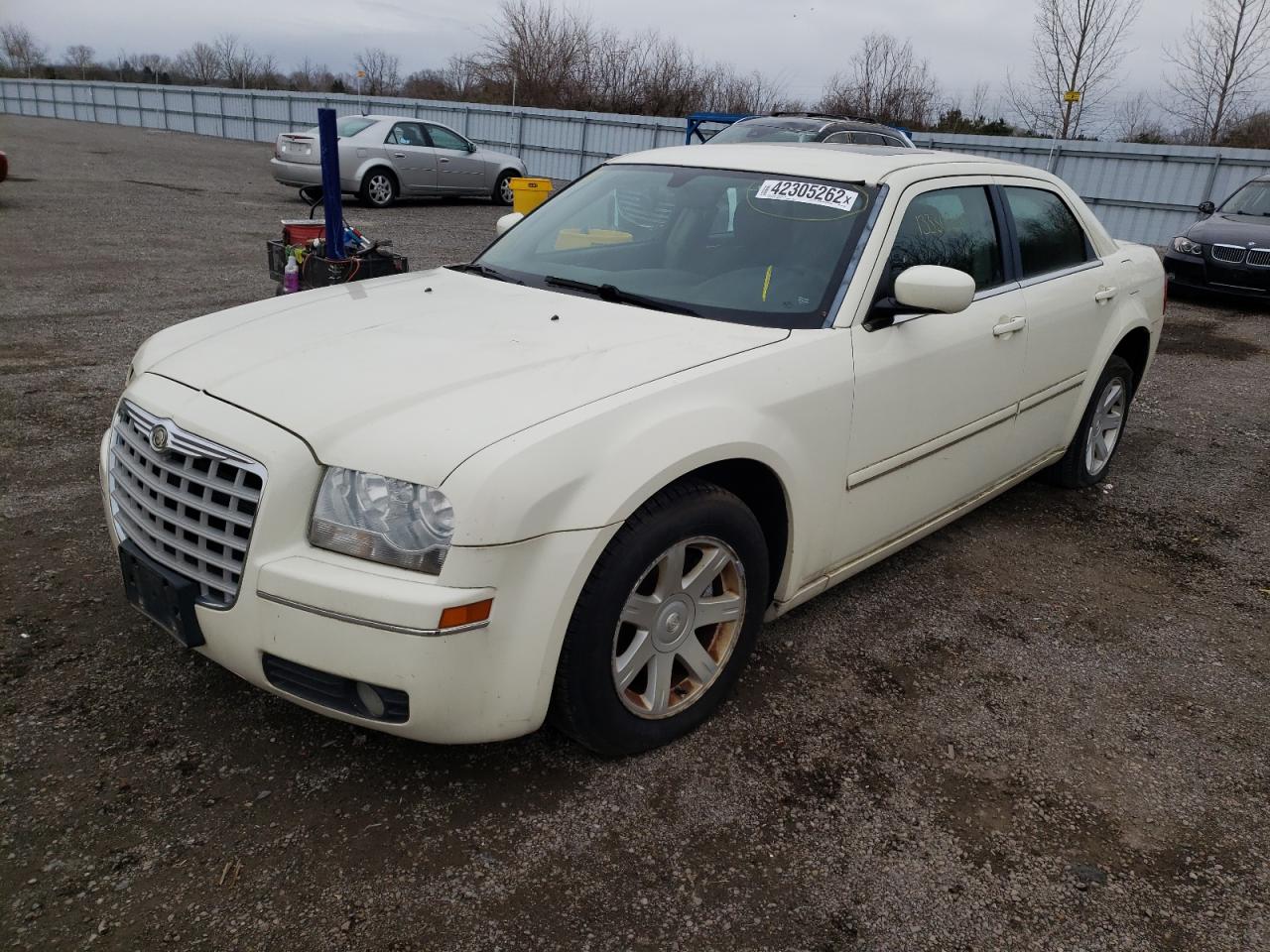 Photo 2 from auction – 2005 CHRYSLER 300 TOURIN with VIN 2C3JA53G65H602738