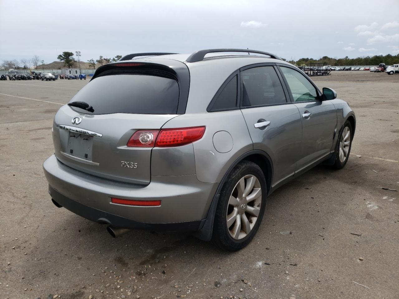 Photo 4 from auction – 2003 INFINITI FX35 with VIN JNRAS08W33X205802