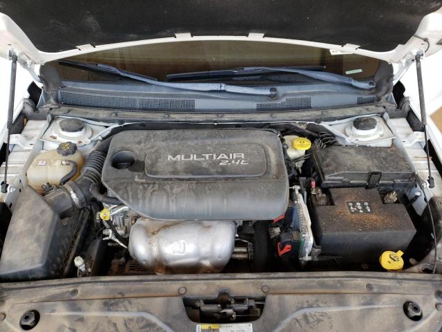 Photo 7 from auction – 2015 CHRYSLER 200 LIMITE with VIN 1C3CCCAB5FN662548