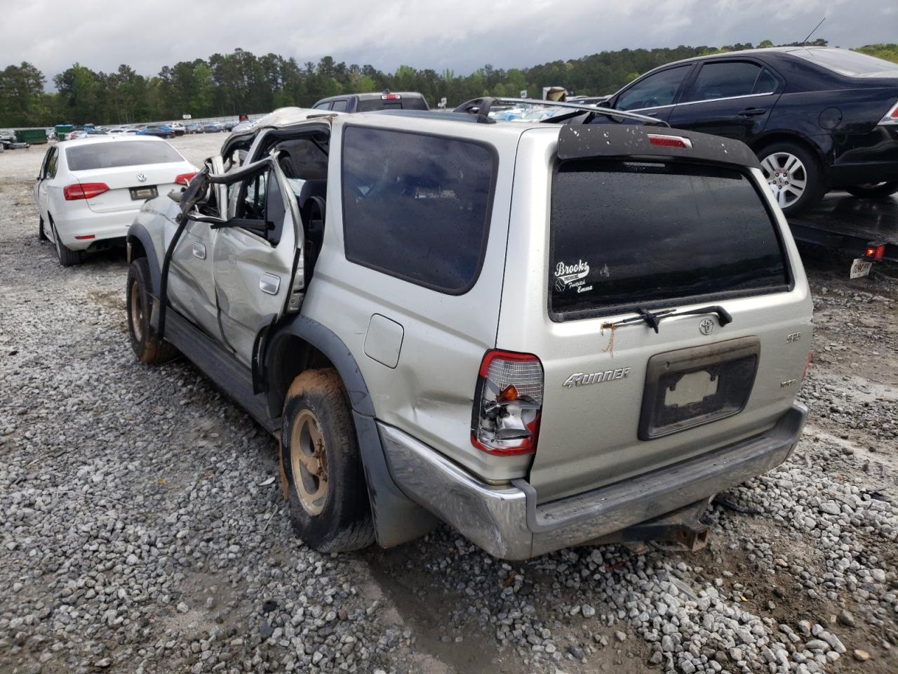 Photo 3 from auction – 2000 TOYOTA 4RUNNER SR with VIN JT3GN86R7Y0159747