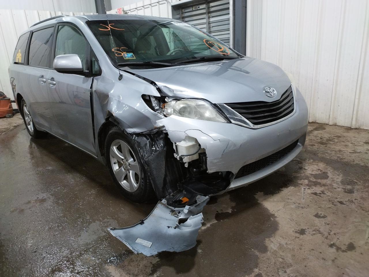 TOYOTA SIENNA LE 2012 with VIN 5TDKK3DC3CS195778 - Photo from auction