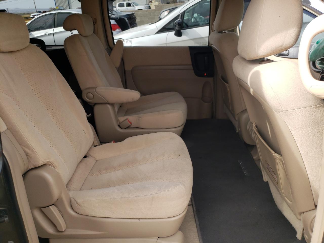 Photo 6 from auction – 2007 HYUNDAI ENTOURAGE with VIN KNDMC233X76021049