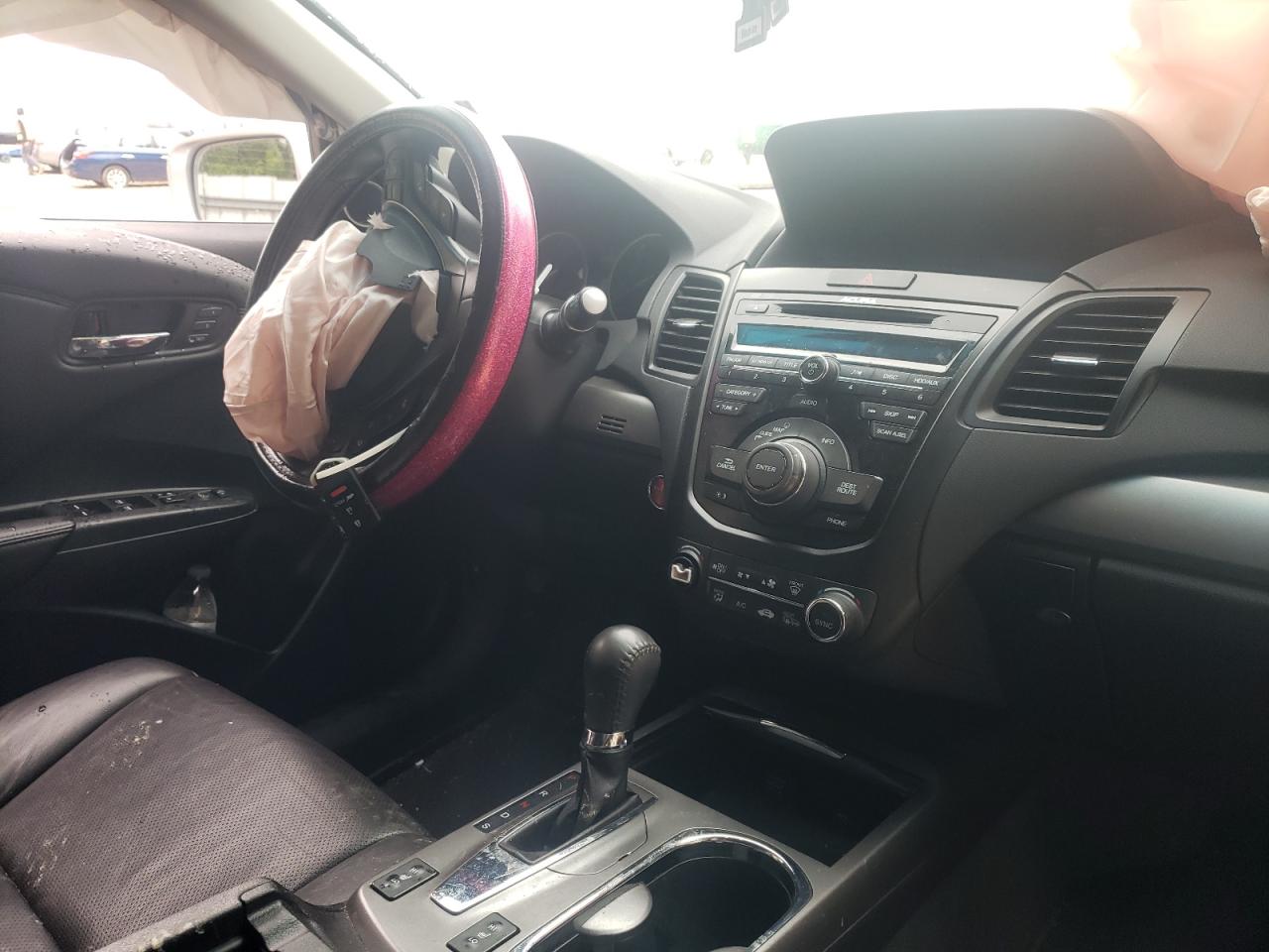 Photo 9 from auction – 2015 ACURA RDX TECHNO with VIN 5J8TB4H57FL001377