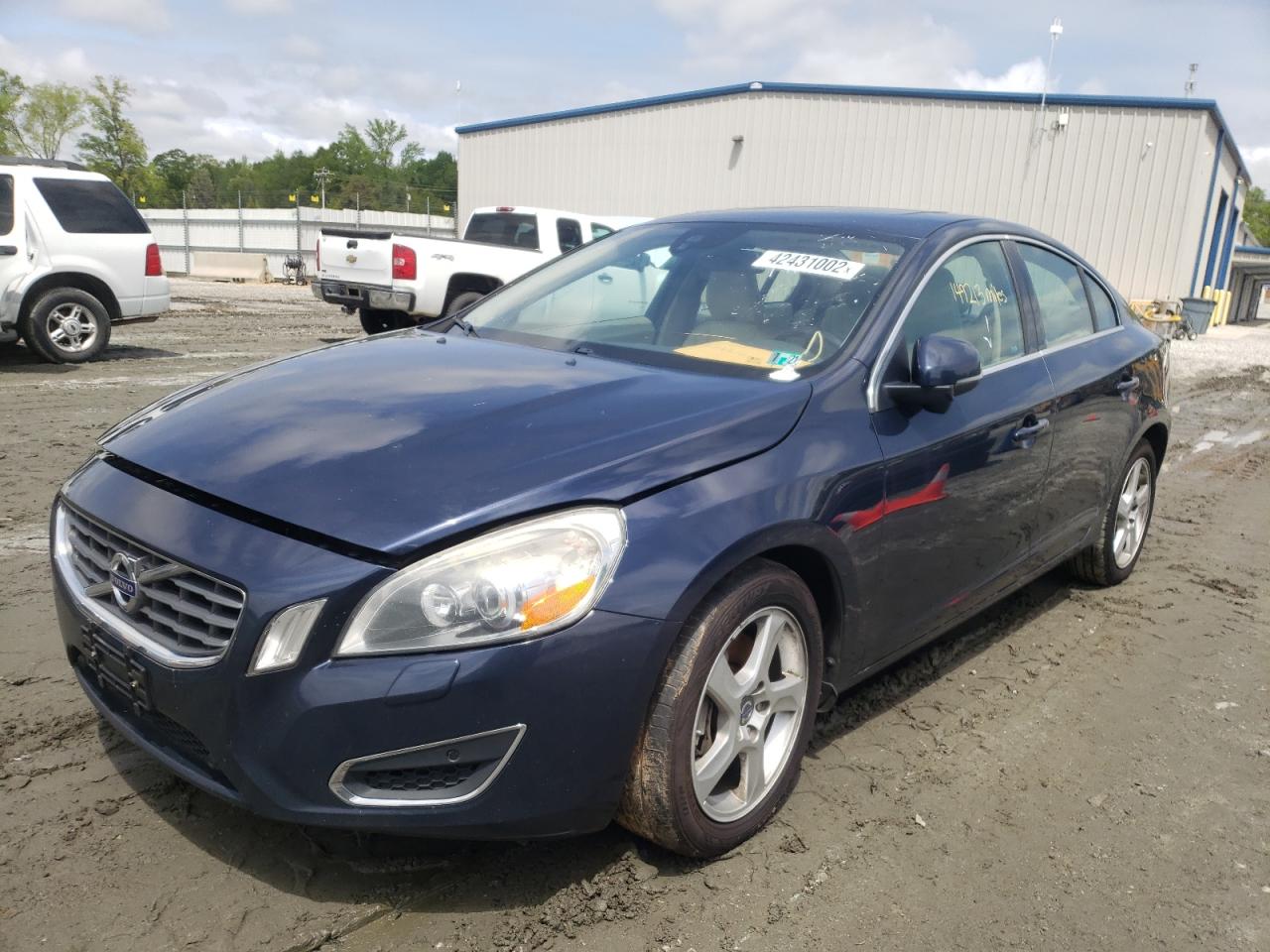 Photo 2 from auction – 2013 VOLVO S60 T5 with VIN YV1612FS7D2200079