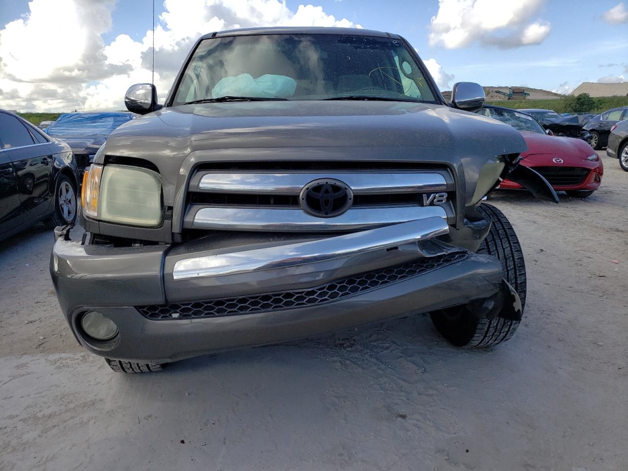Photo 9 from auction – 2004 TOYOTA TUNDRA ACC with VIN 5TBBT44114S451282