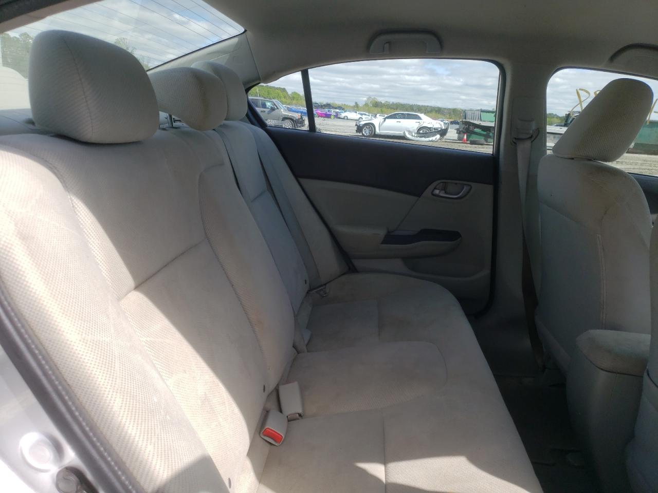 Photo 6 from auction – 2012 HONDA CIVIC LX with VIN 19XFB2F58CE093218