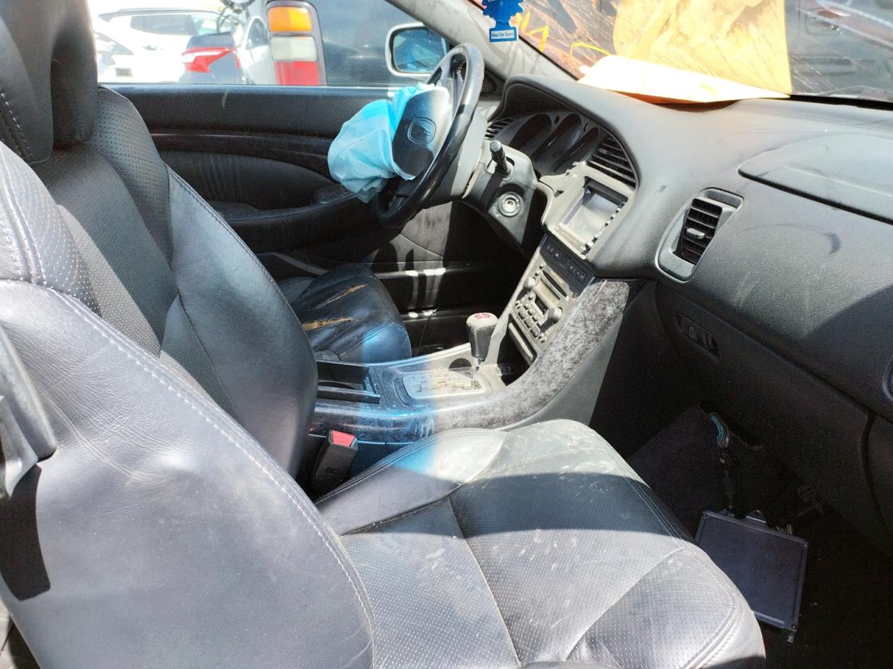Photo 5 from auction – 2002 ACURA 3.2CL TYPE with VIN 19UYA42732A001692