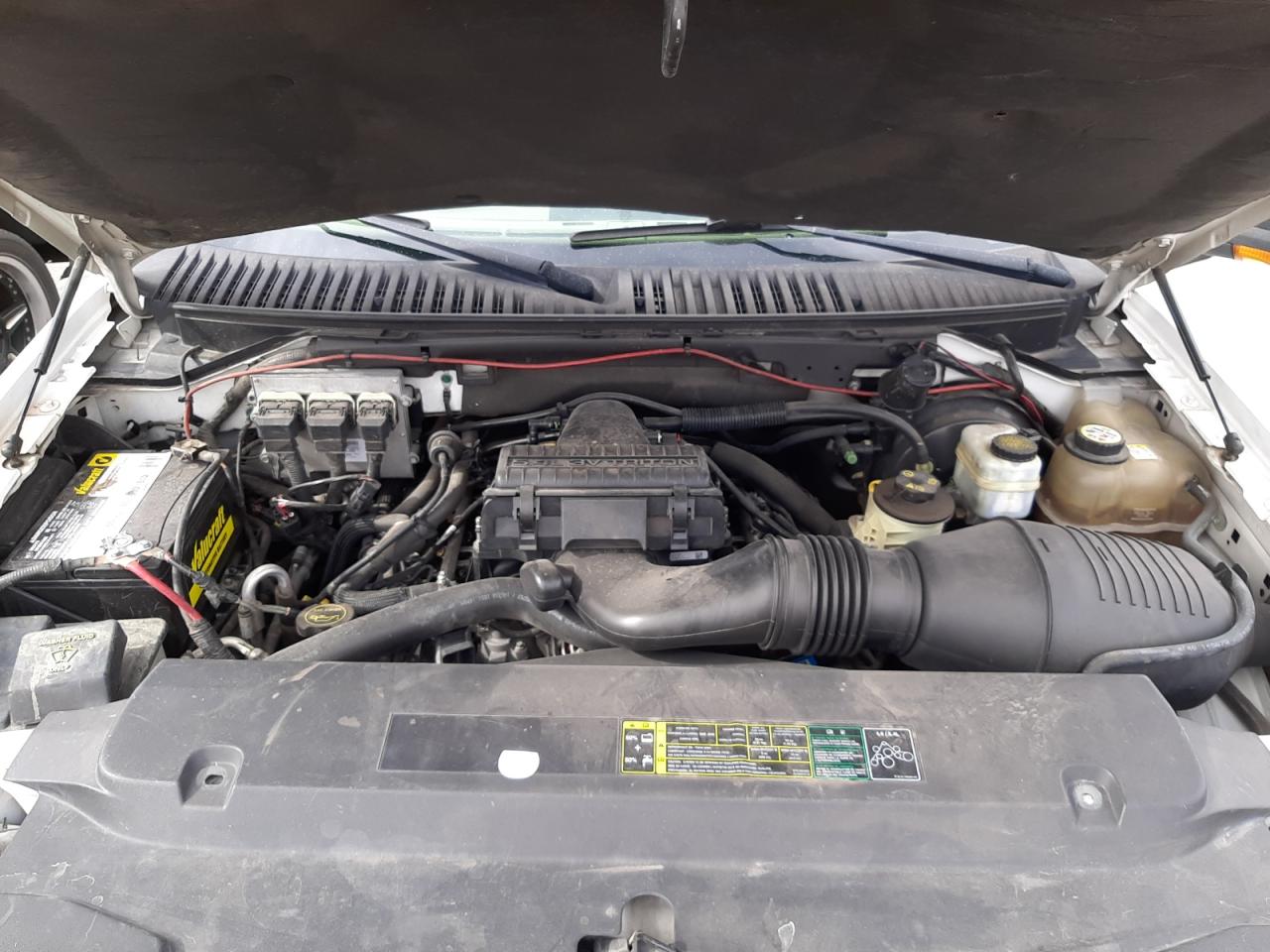 Photo 7 from auction – 2005 FORD EXPEDITION with VIN 1FMPU17515LA36520