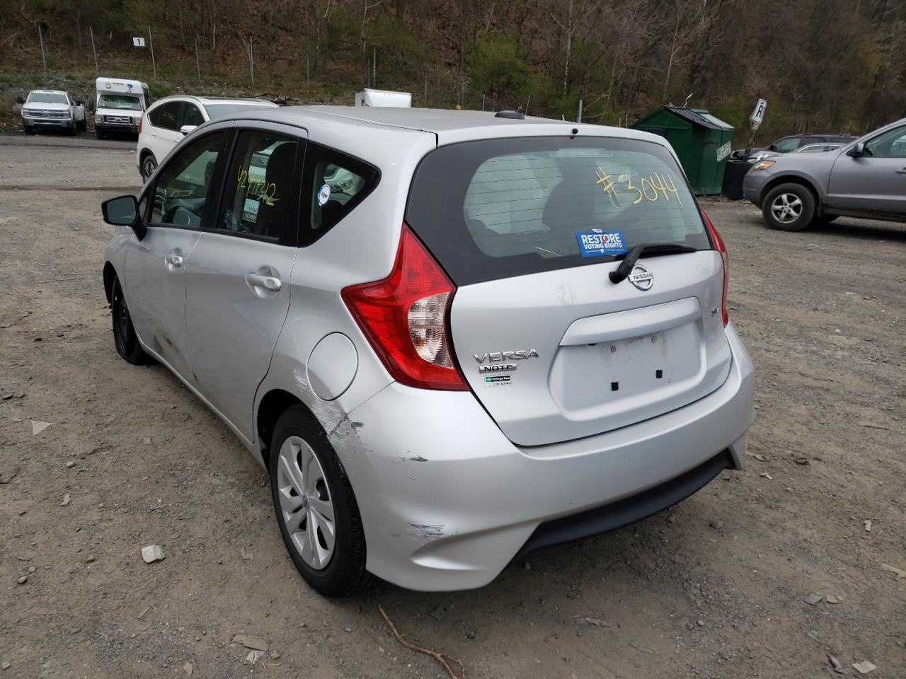Photo 3 from auction – 2018 NISSAN VERSA NOTE with VIN 3N1CE2CP4JL353996