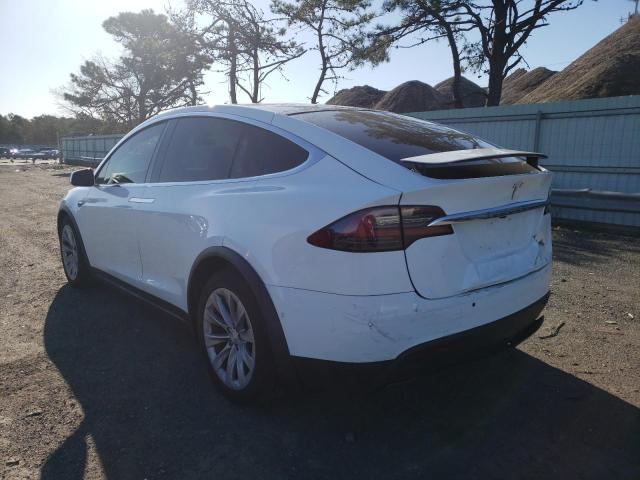 Photo 3 from auction – 2016 TESLA MODEL X with VIN 5YJXCBE25GF015634