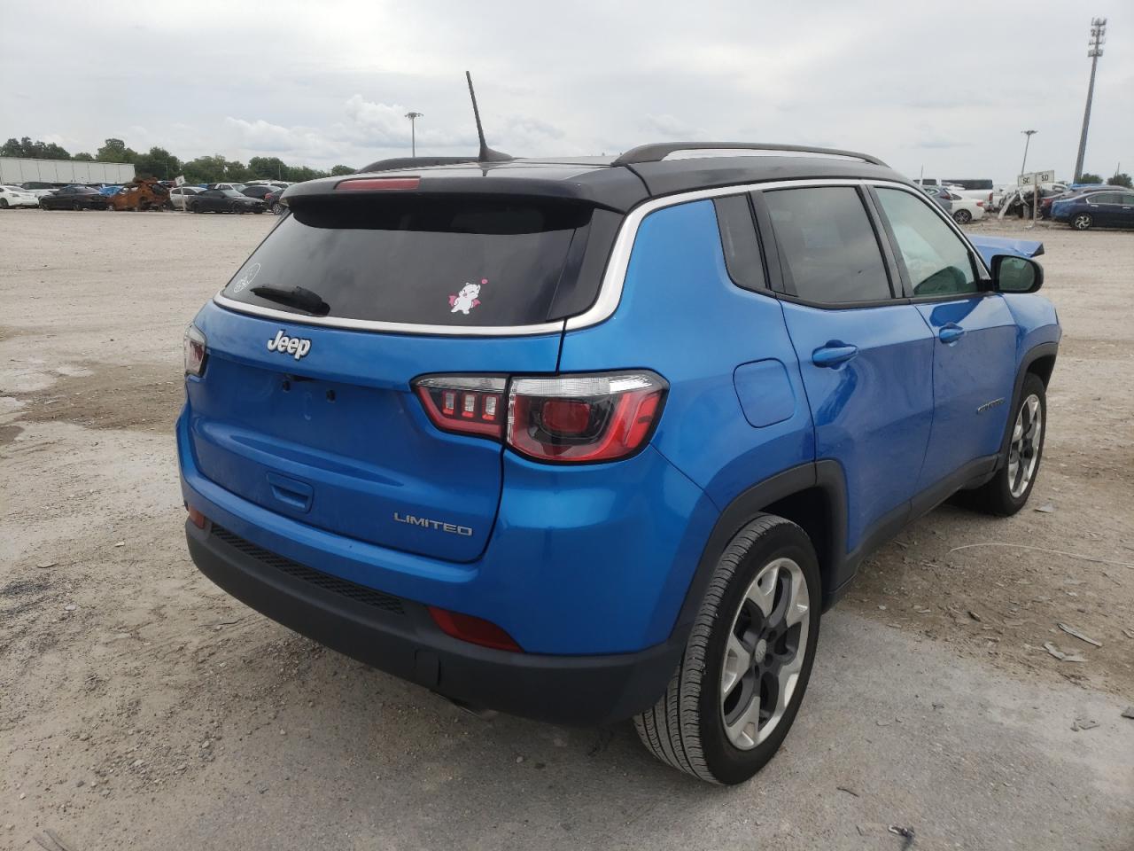 Photo 4 from auction – 2018 JEEP COMPASS LI with VIN 3C4NJCCB3JT300136