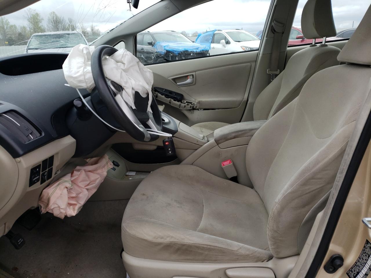 Photo 5 from auction – 2011 TOYOTA PRIUS with VIN JTDKN3DUXB1382138