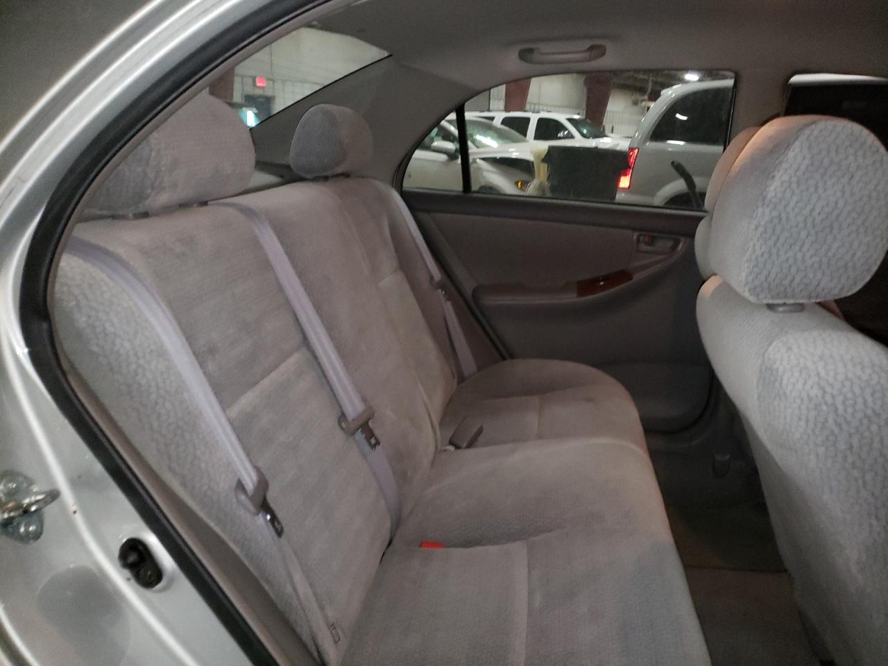 Photo 6 from auction – 2004 TOYOTA COROLLA CE with VIN 1NXBR32E34Z303874