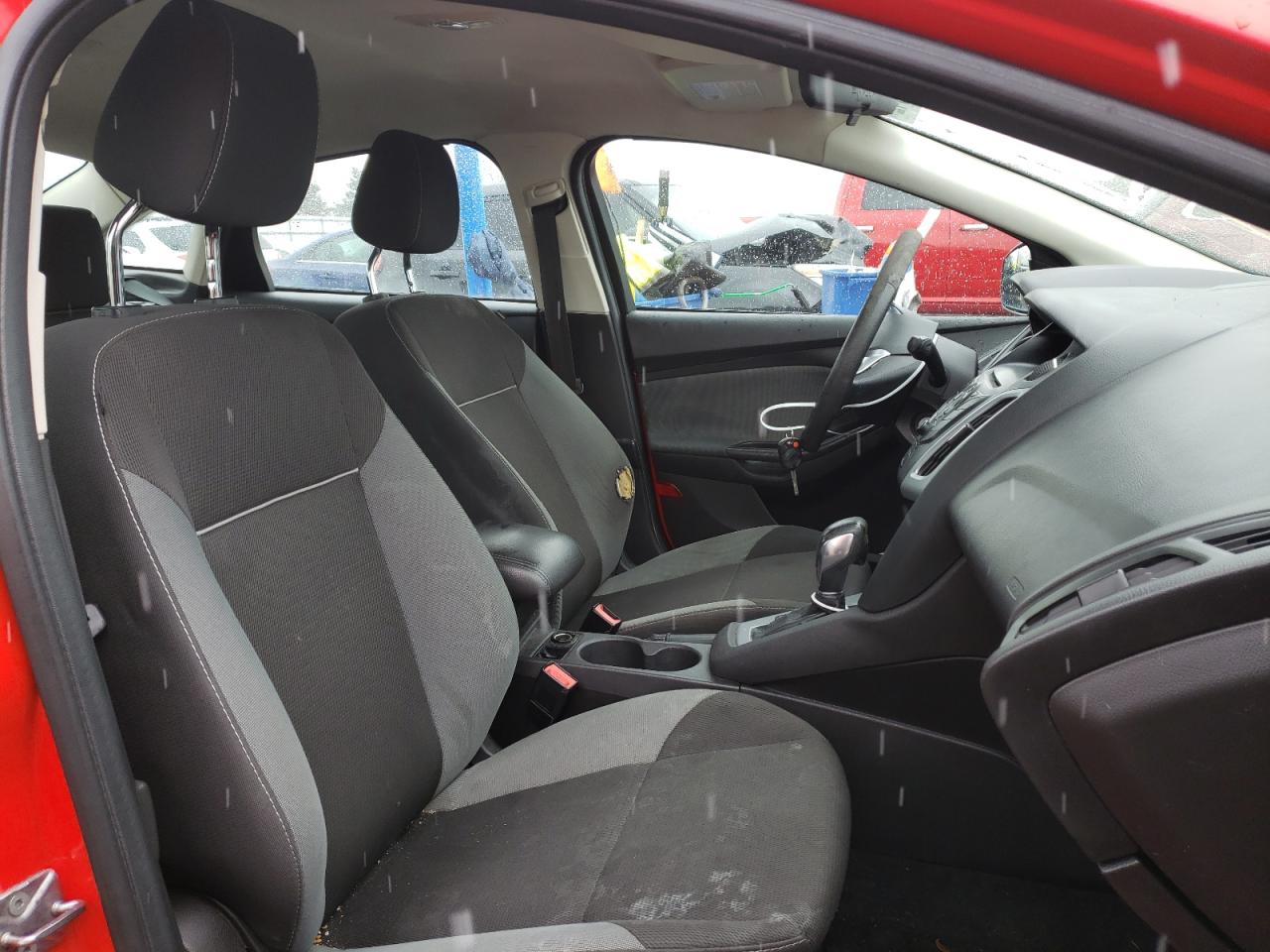 Photo 5 from auction – 2012 FORD FOCUS SE with VIN 1FAHP3F21CL333079
