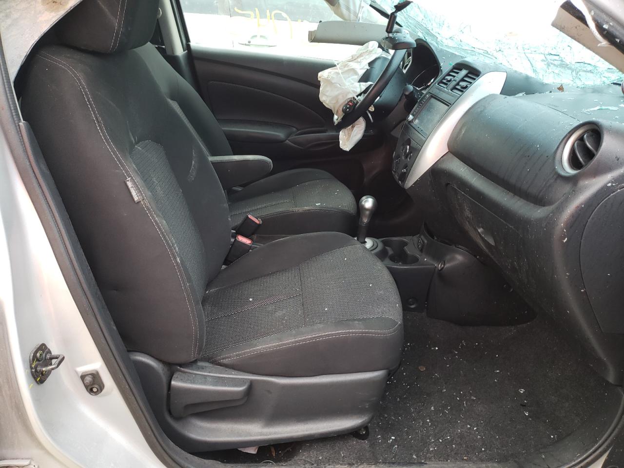 Photo 5 from auction – 2019 NISSAN VERSA S with VIN 3N1CN7AP1KL872019