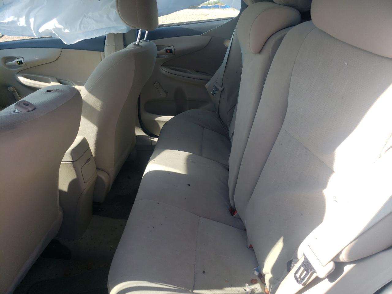 Photo 6 from auction – 2011 TOYOTA CARROLLA with VIN 2T1BU4EE9BC590717