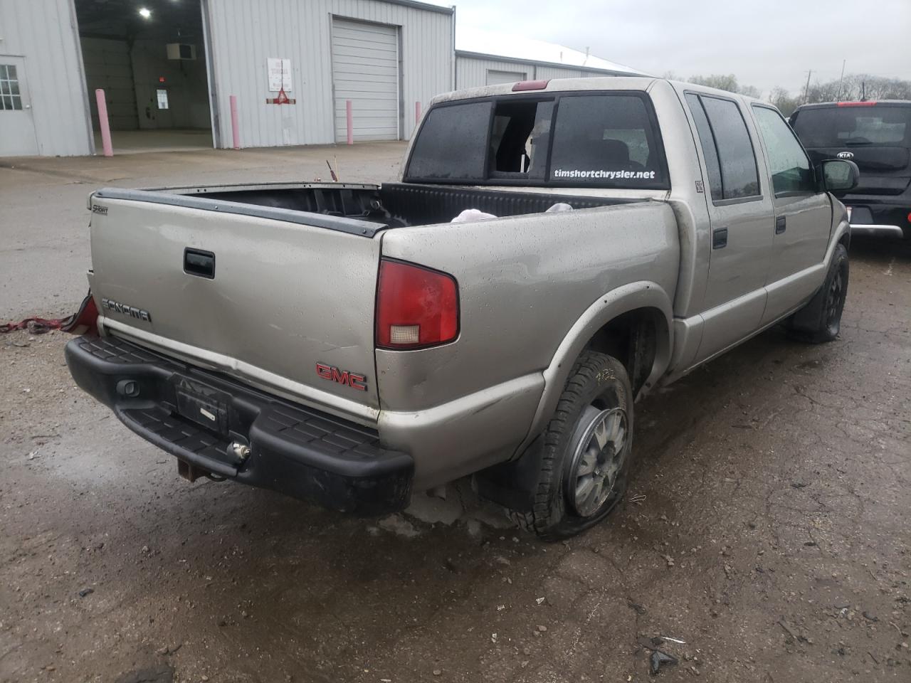 Photo 4 from auction – 2002 GMC SONOMA with VIN 1GTDT13W52K160560