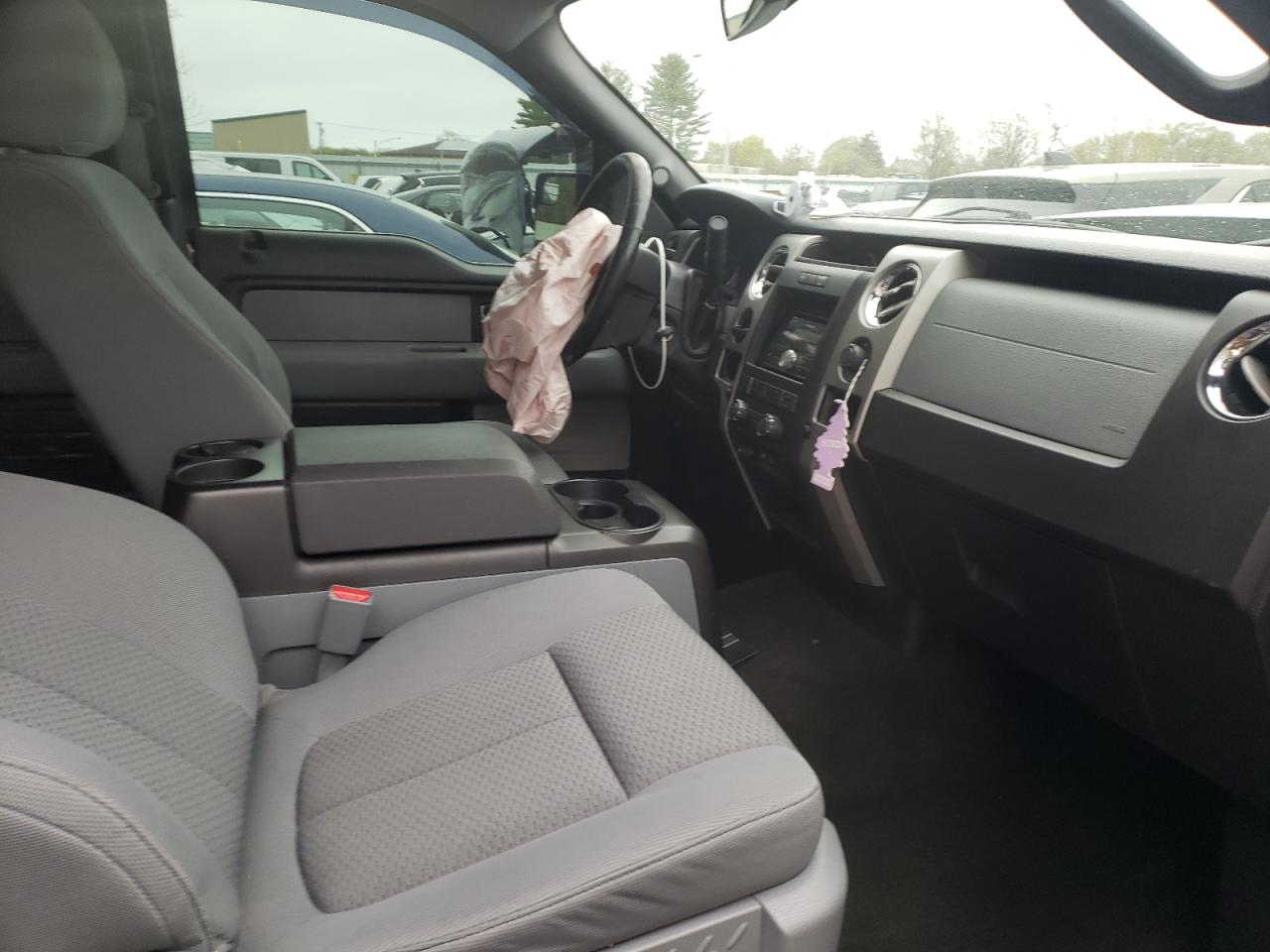 Photo 5 from auction – 2012 FORD F150 SUPER with VIN 1FTEX1CM2CFA79937