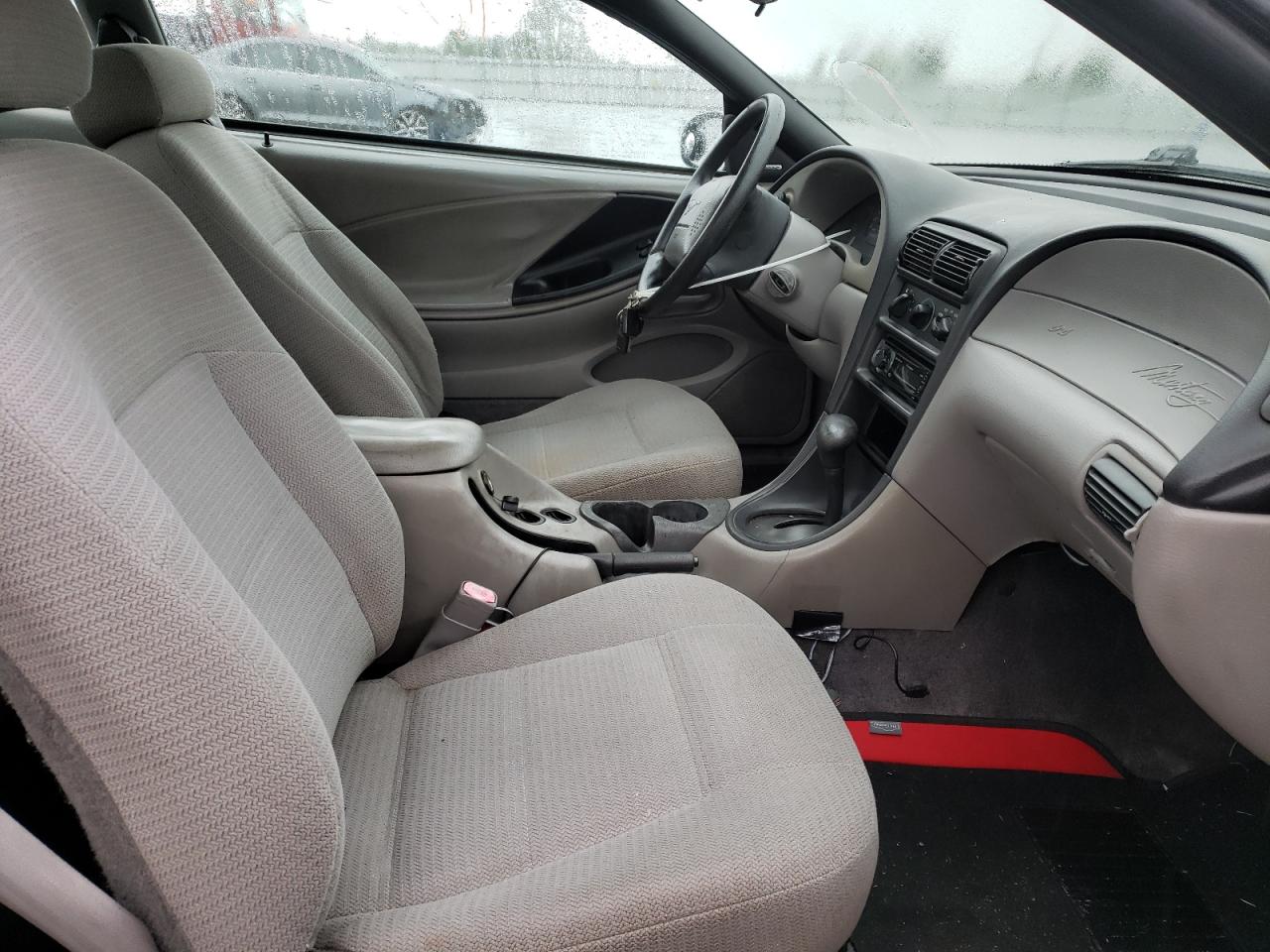 Photo 5 from auction – 2000 FORD MUSTANG with VIN 1FAFP4048YF150050