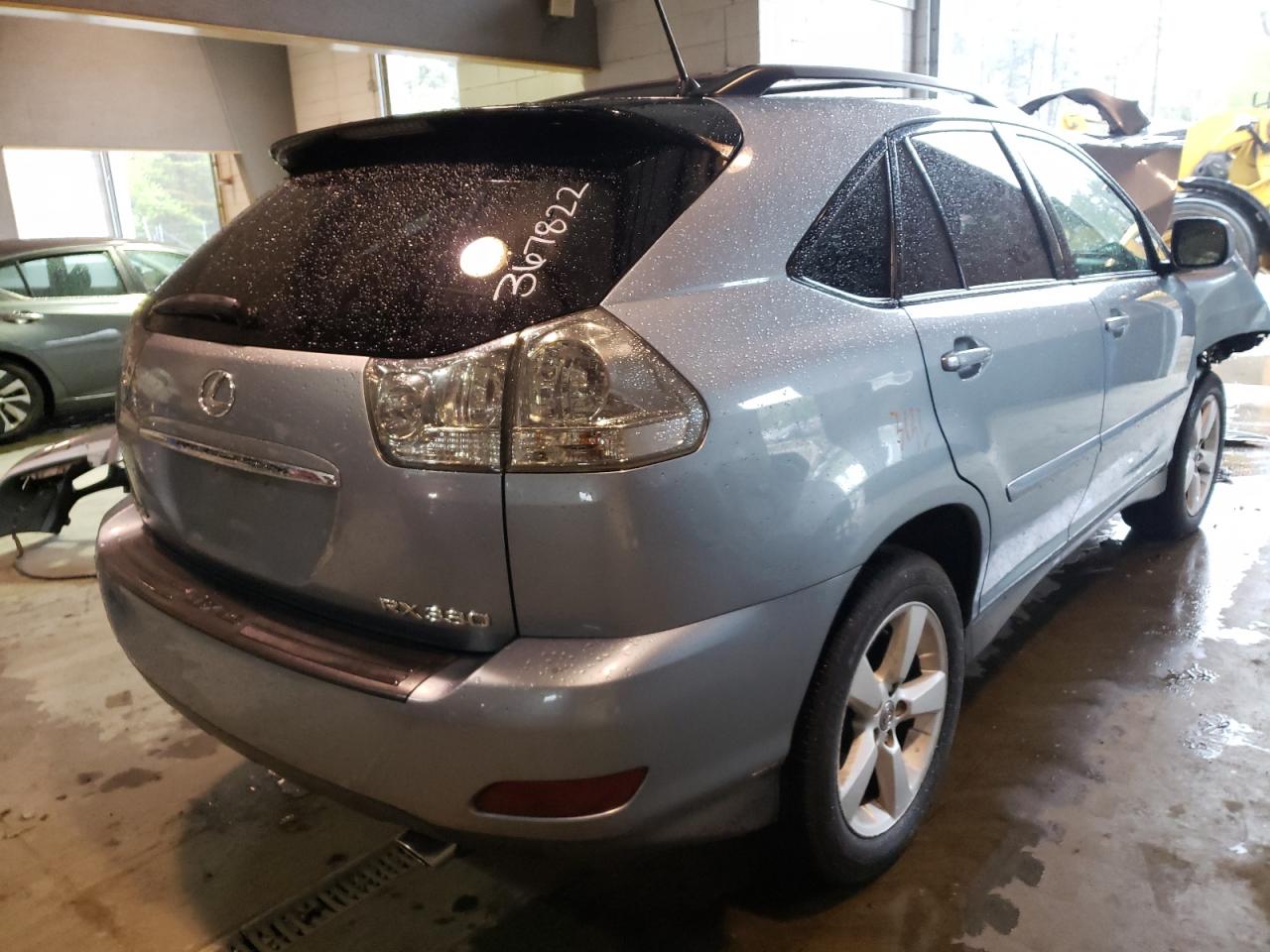 Photo 4 from auction – 2005 LEXUS RX 330 with VIN 2T2HA31U55C044930