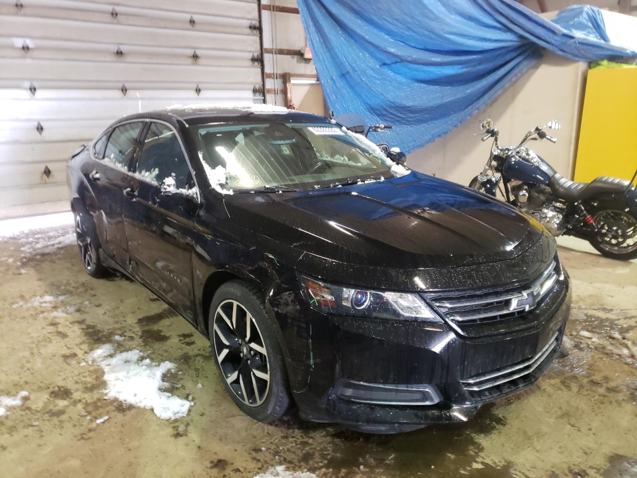 CHEVROLET IMPALA LT 2017 with VIN 2G1105S36H9192835 - Photo from auction