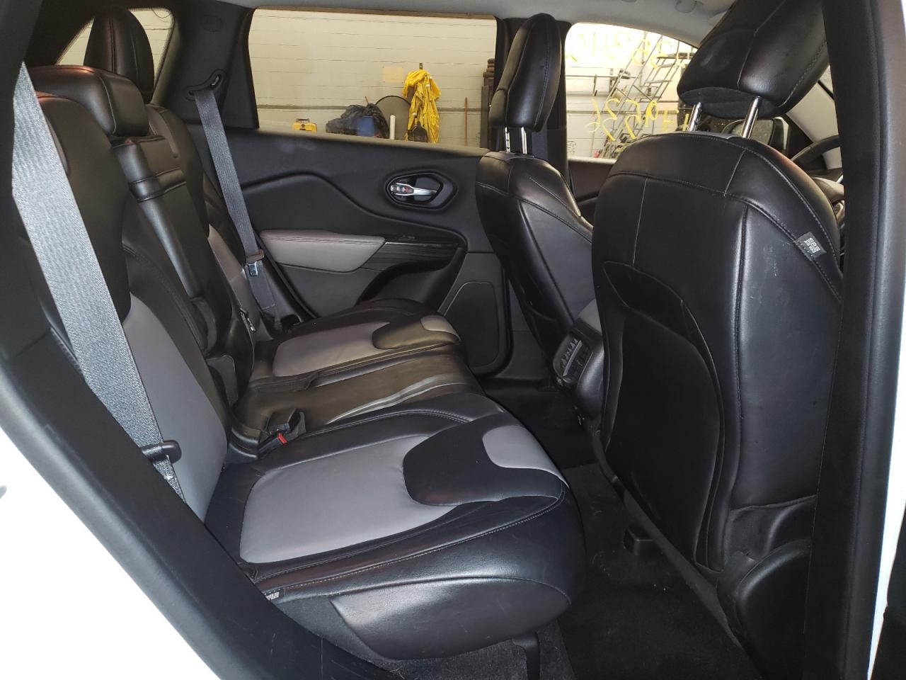 Photo 6 from auction – 2014 JEEP CHEROKEE L with VIN 1C4PJMDS0EW193088